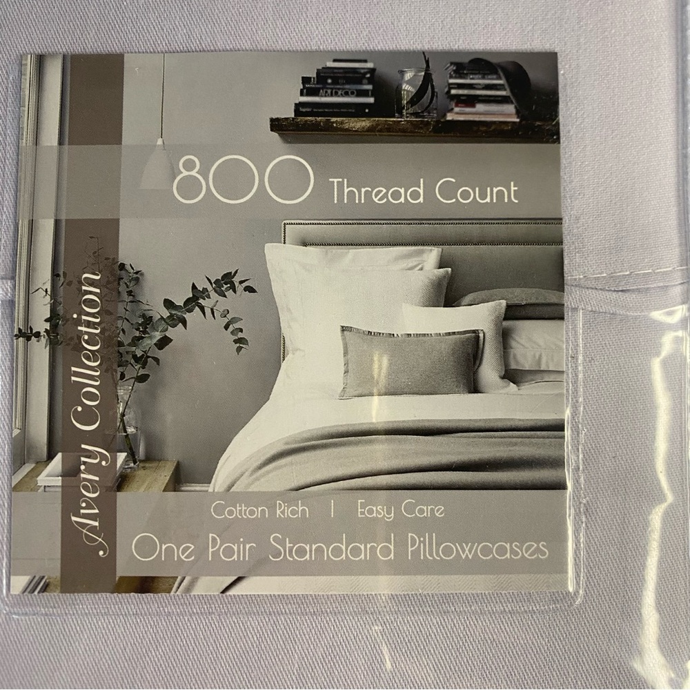 Avery collection 800 thread count one pair of standard pillowcases new